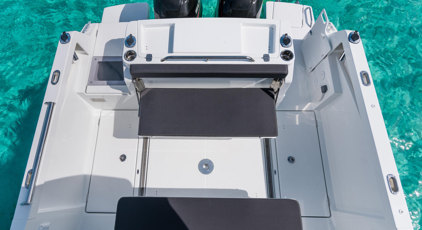 Beneteau Barracuda 8 Interior